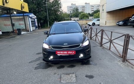 KIA Rio IV, 2018 год, 1 400 000 рублей, 10 фотография