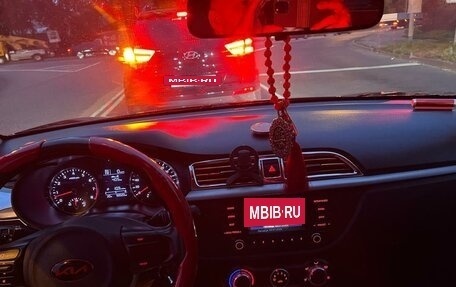 KIA Rio IV, 2018 год, 1 400 000 рублей, 6 фотография