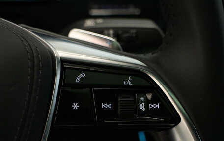 Audi A8, 2021 год, 9 790 000 рублей, 13 фотография