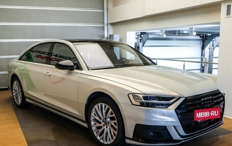 Audi A8, 2021 год, 9 790 000 рублей, 3 фотография