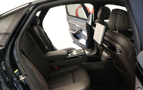 Audi A8, 2021 год, 9 790 000 рублей, 26 фотография
