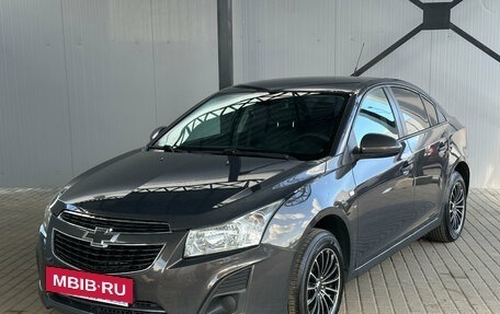 Chevrolet Cruze II, 2013 год, 790 000 рублей, 3 фотография