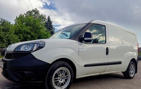 Fiat Doblo II рестайлинг, 2018 год, 900 000 рублей, 2 фотография