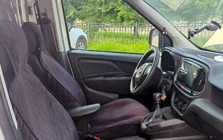 Fiat Doblo II рестайлинг, 2018 год, 900 000 рублей, 18 фотография