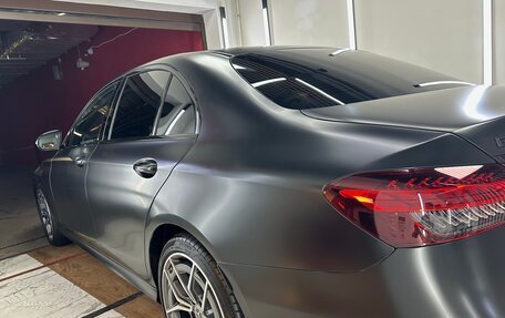 Mercedes-Benz E-Класс, 2021 год, 5 150 000 рублей, 6 фотография