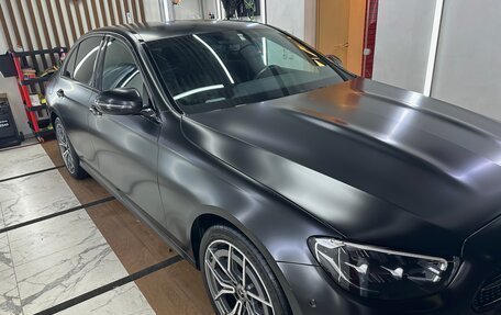 Mercedes-Benz E-Класс, 2021 год, 5 150 000 рублей, 3 фотография