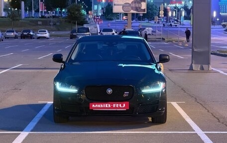 Jaguar XE I рестайлинг, 2018 год, 2 250 000 рублей, 2 фотография