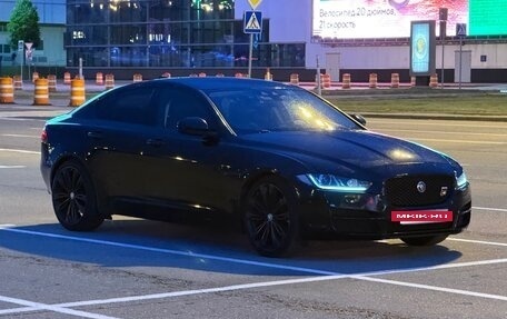 Jaguar XE I рестайлинг, 2018 год, 2 250 000 рублей, 3 фотография