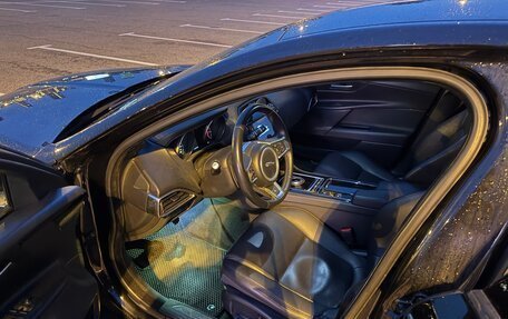 Jaguar XE I рестайлинг, 2018 год, 2 250 000 рублей, 10 фотография