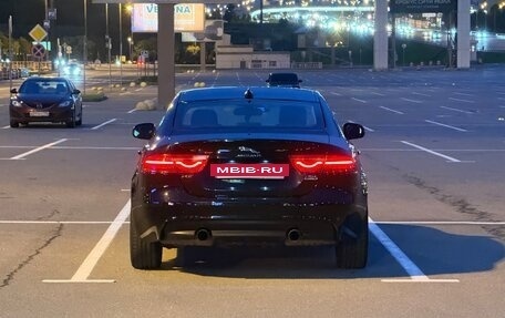 Jaguar XE I рестайлинг, 2018 год, 2 250 000 рублей, 6 фотография