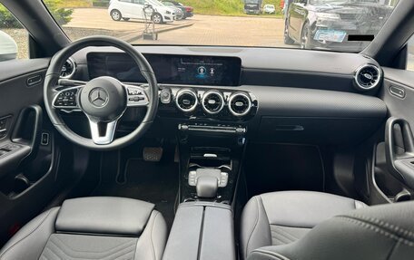 Mercedes-Benz CLA, 2023 год, 2 900 000 рублей, 12 фотография