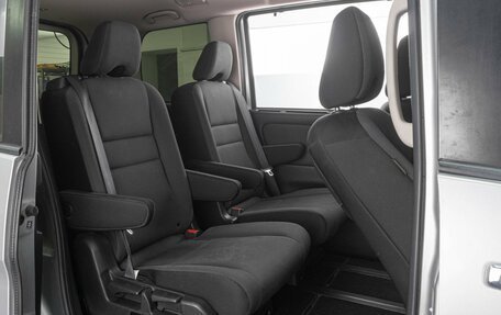 Nissan Serena IV, 2018 год, 2 399 000 рублей, 9 фотография