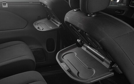 Nissan Serena IV, 2018 год, 2 399 000 рублей, 14 фотография