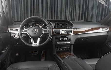 Mercedes-Benz E-Класс, 2014 год, 2 469 000 рублей, 12 фотография