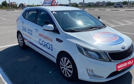KIA Rio III рестайлинг, 2013 год, 650 000 рублей, 3 фотография