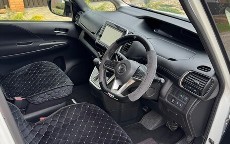 Nissan Serena IV, 2018 год, 1 700 000 рублей, 15 фотография