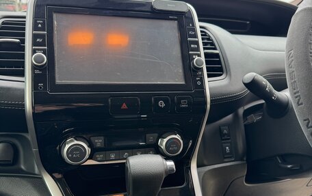 Nissan Serena IV, 2018 год, 1 700 000 рублей, 16 фотография