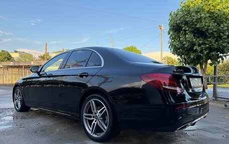 Mercedes-Benz E-Класс, 2019 год, 3 380 000 рублей, 6 фотография