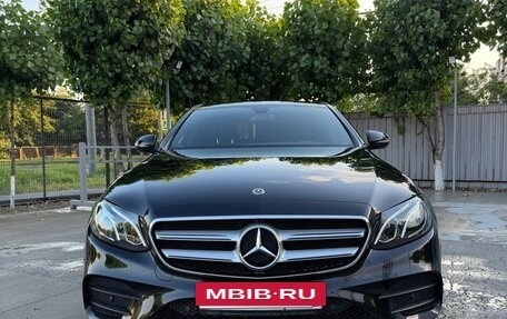 Mercedes-Benz E-Класс, 2019 год, 3 380 000 рублей, 11 фотография