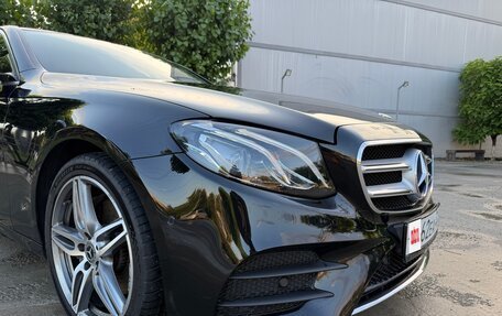 Mercedes-Benz E-Класс, 2019 год, 3 380 000 рублей, 22 фотография