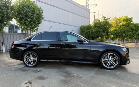 Mercedes-Benz E-Класс, 2019 год, 3 380 000 рублей, 17 фотография