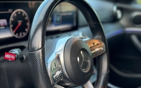 Mercedes-Benz E-Класс, 2019 год, 3 380 000 рублей, 29 фотография