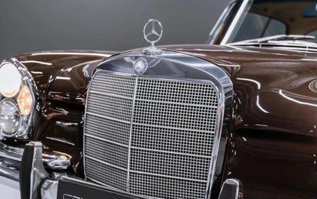 Mercedes-Benz SL-Класс, 1967 год, 15 000 000 рублей, 5 фотография