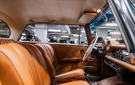 Mercedes-Benz SL-Класс, 1967 год, 15 000 000 рублей, 17 фотография