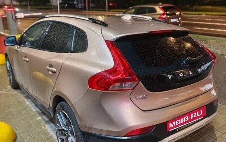 Volvo V40 Cross Country I, 2013 год, 1 000 000 рублей, 3 фотография