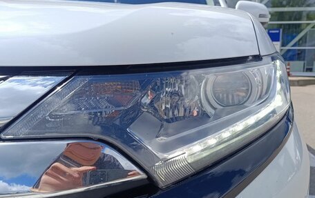 Mitsubishi Outlander III рестайлинг 3, 2015 год, 2 080 000 рублей, 13 фотография
