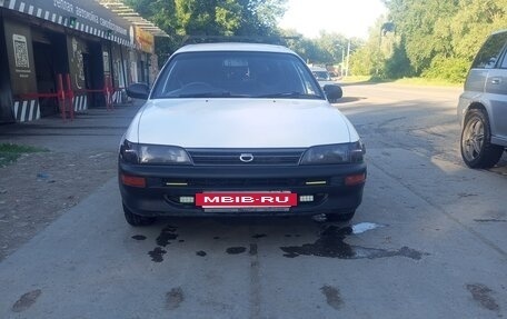 Toyota Corolla, 2001 год, 420 000 рублей, 3 фотография