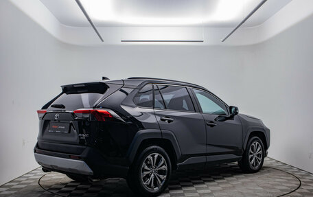 Toyota RAV4, 2023 год, 3 845 000 рублей, 5 фотография