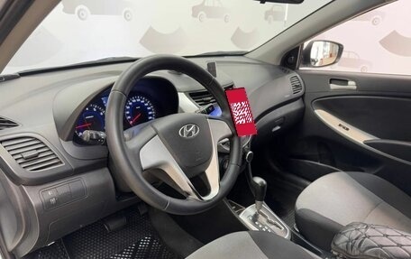 Hyundai Solaris II рестайлинг, 2013 год, 960 000 рублей, 9 фотография