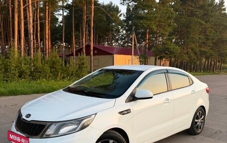KIA Rio III рестайлинг, 2014 год, 585 000 рублей, 2 фотография