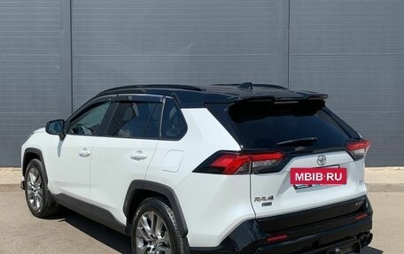 Toyota RAV4, 2022 год, 3 870 000 рублей, 15 фотография