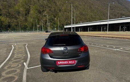 Opel Astra J, 2011 год, 700 000 рублей, 7 фотография