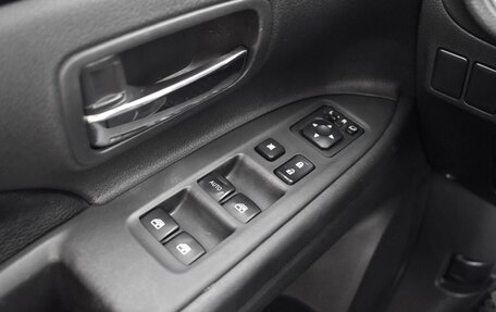 Mitsubishi Outlander III рестайлинг 3, 2017 год, 1 929 900 рублей, 23 фотография