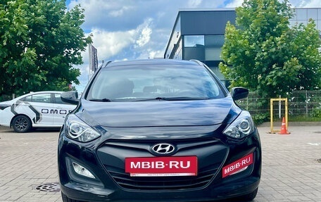 Hyundai i30 II рестайлинг, 2013 год, 899 000 рублей, 2 фотография