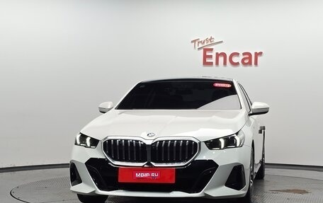 BMW 5 серия, 2023 год, 5 425 000 рублей, 1 фотография