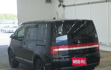 Mitsubishi Delica D:5 I, 2010 год, 1 320 000 рублей, 2 фотография