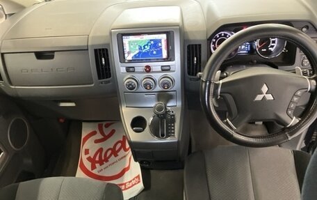 Mitsubishi Delica D:5 I, 2010 год, 1 320 000 рублей, 5 фотография