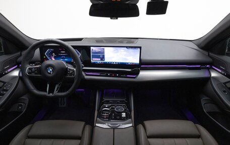 BMW 5 серия, 2023 год, 5 274 000 рублей, 7 фотография