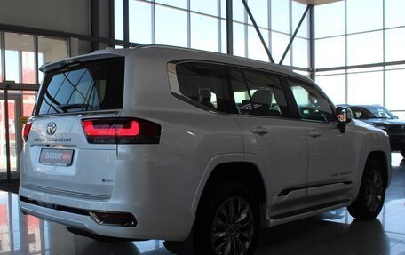 Toyota Land Cruiser, 2026 год, 15 650 000 рублей, 6 фотография
