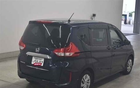 Honda Freed II, 2022 год, 1 410 000 рублей, 3 фотография