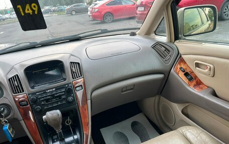Lexus RX IV рестайлинг, 1998 год, 759 000 рублей, 18 фотография