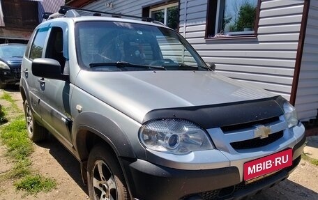 Chevrolet Niva I рестайлинг, 2013 год, 370 000 рублей, 2 фотография