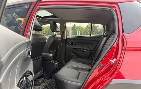 Toyota Yaris XP150 рестайлинг, 2022 год, 1 115 000 рублей, 9 фотография