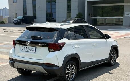 Toyota Yaris XP150 рестайлинг, 2022 год, 1 080 000 рублей, 5 фотография