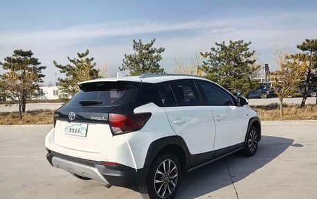 Toyota Yaris XP150 рестайлинг, 2021 год, 1 100 000 рублей, 3 фотография