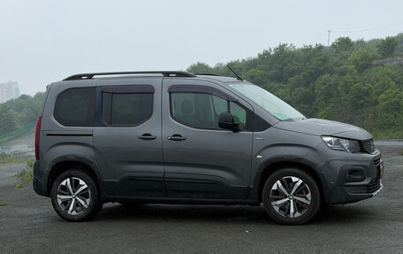 Peugeot Rifter I, 2020 год, 1 200 000 рублей, 4 фотография